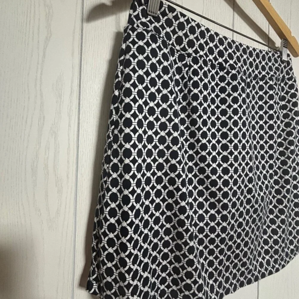 Classic Dark Navy w/White Patterned Lightweight Skort - Picture 4 of 9
